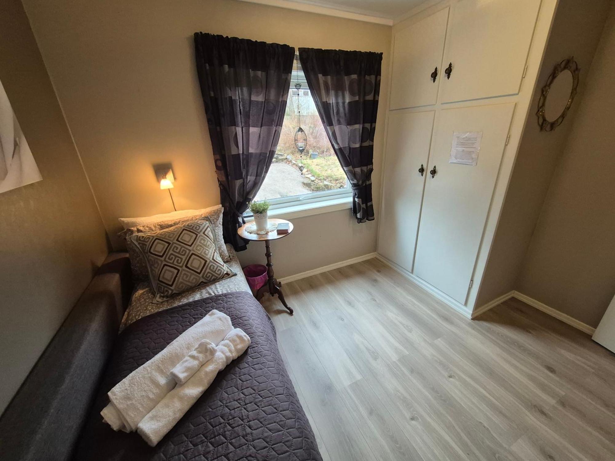 Mormors Basseng Apartment Kristiansand Exterior foto
